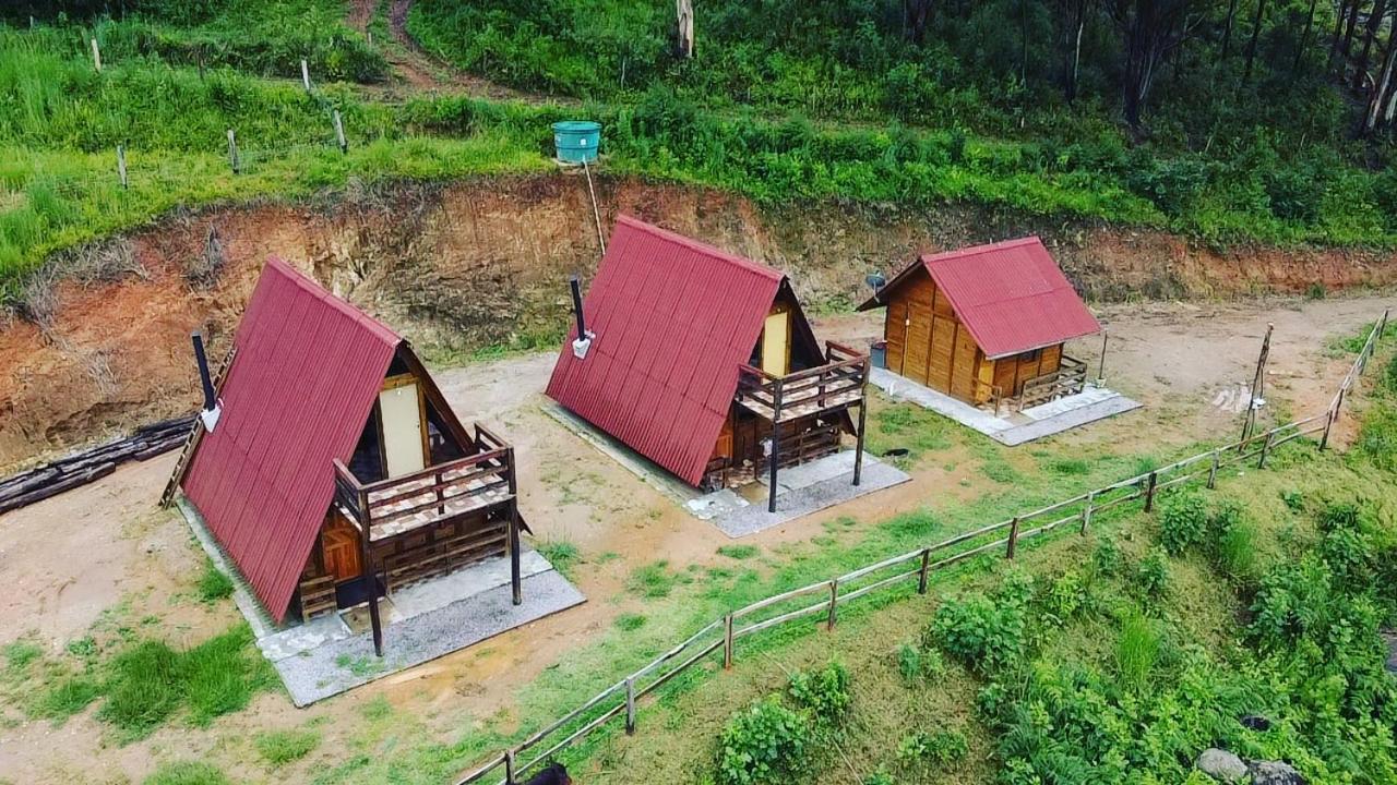 Pousada Pedra Da Mata Chales Na Montanha Munhoz Екстериор снимка