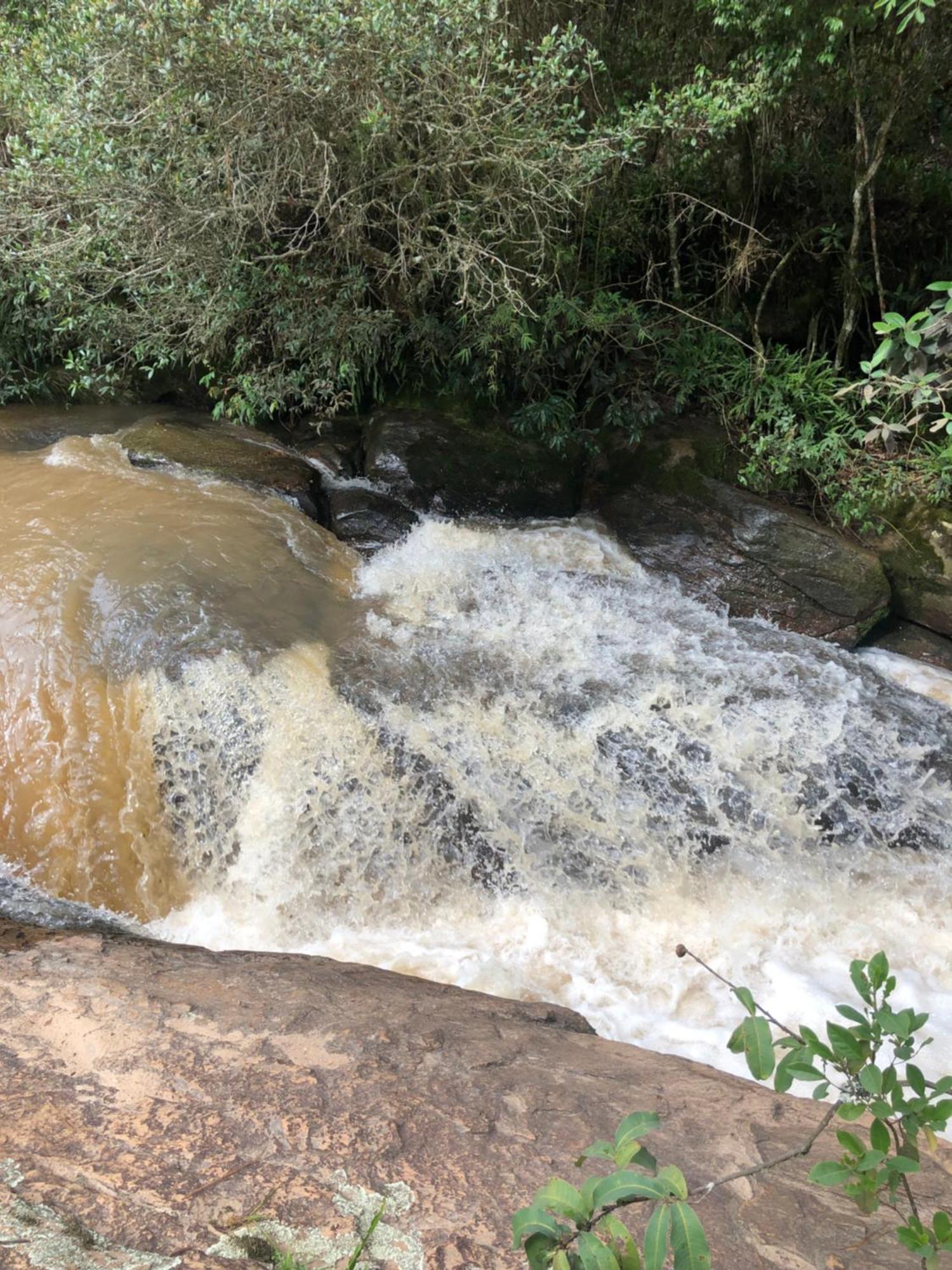 Pousada Pedra Da Mata Chales Na Montanha Munhoz Екстериор снимка